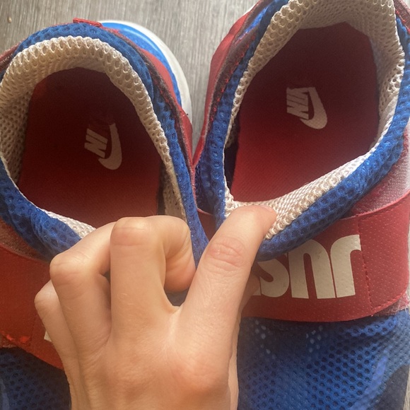 Nike running shoes - Picture 4 of 4